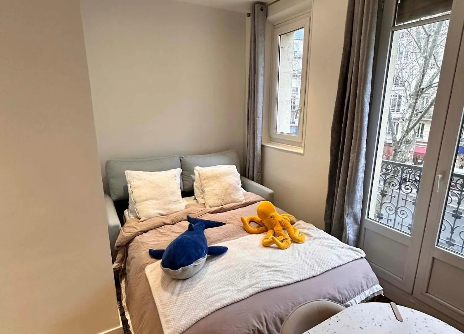 Charming 4-room Flat Near Eiffel Tower-8people-2 Bedrooms Apartment
