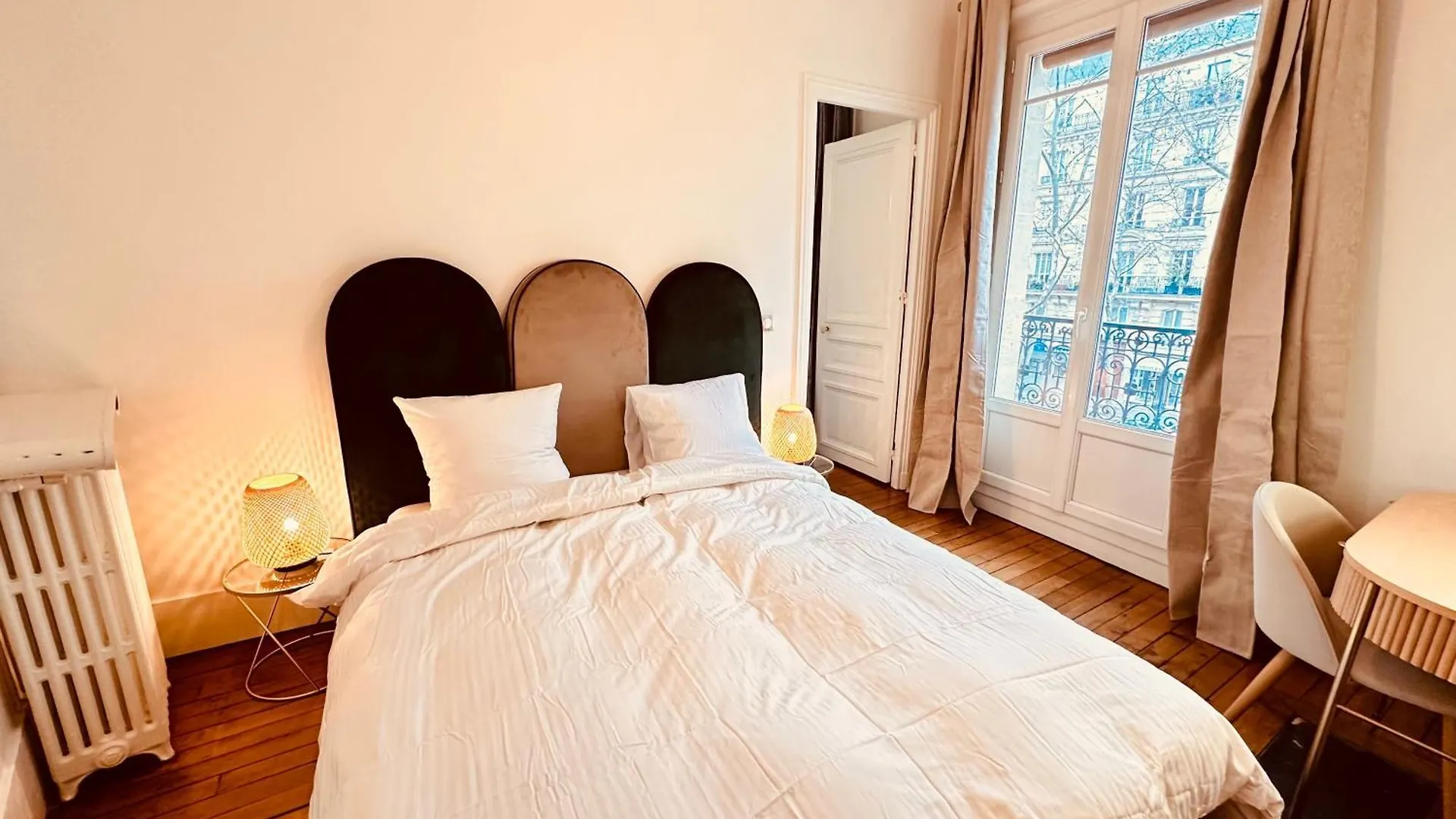 Charming 4-room Flat Near Eiffel Tower-8people-2 Bedrooms Lägenhet