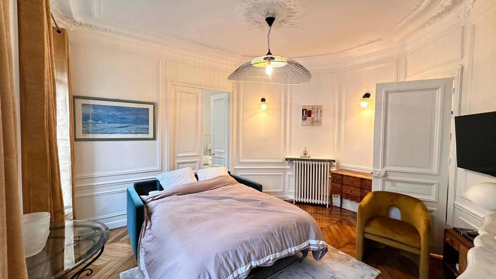 Charming 4-room Flat Near Eiffel Tower-8people-2 Bedrooms Paris